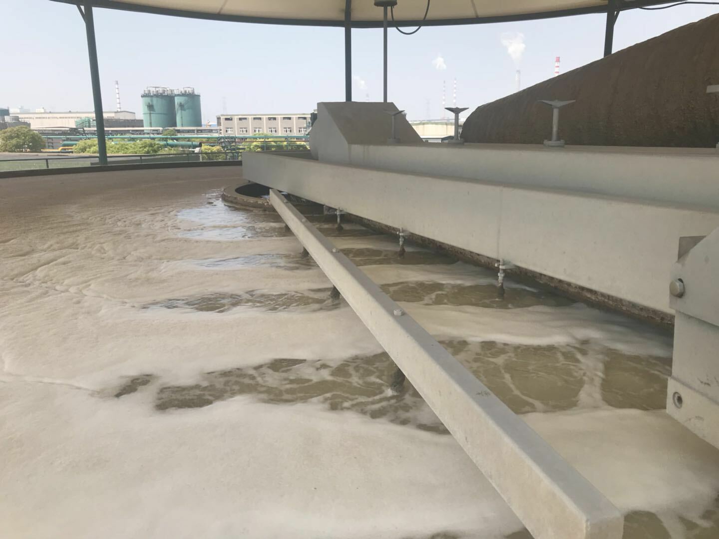 污水處理現(xiàn)場 污水處理現(xiàn)場